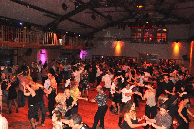 min 2009 11 29 station danse 247